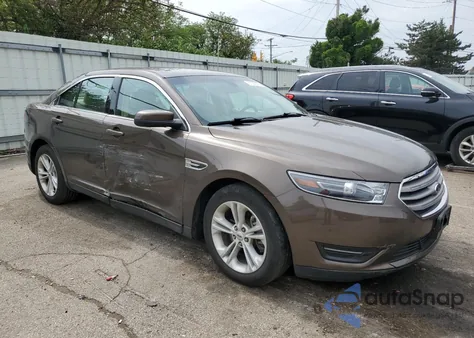 2015 Ford Taurus Sel z USA, uszkodzony, nr VIN 1FAHP2E89FG193926